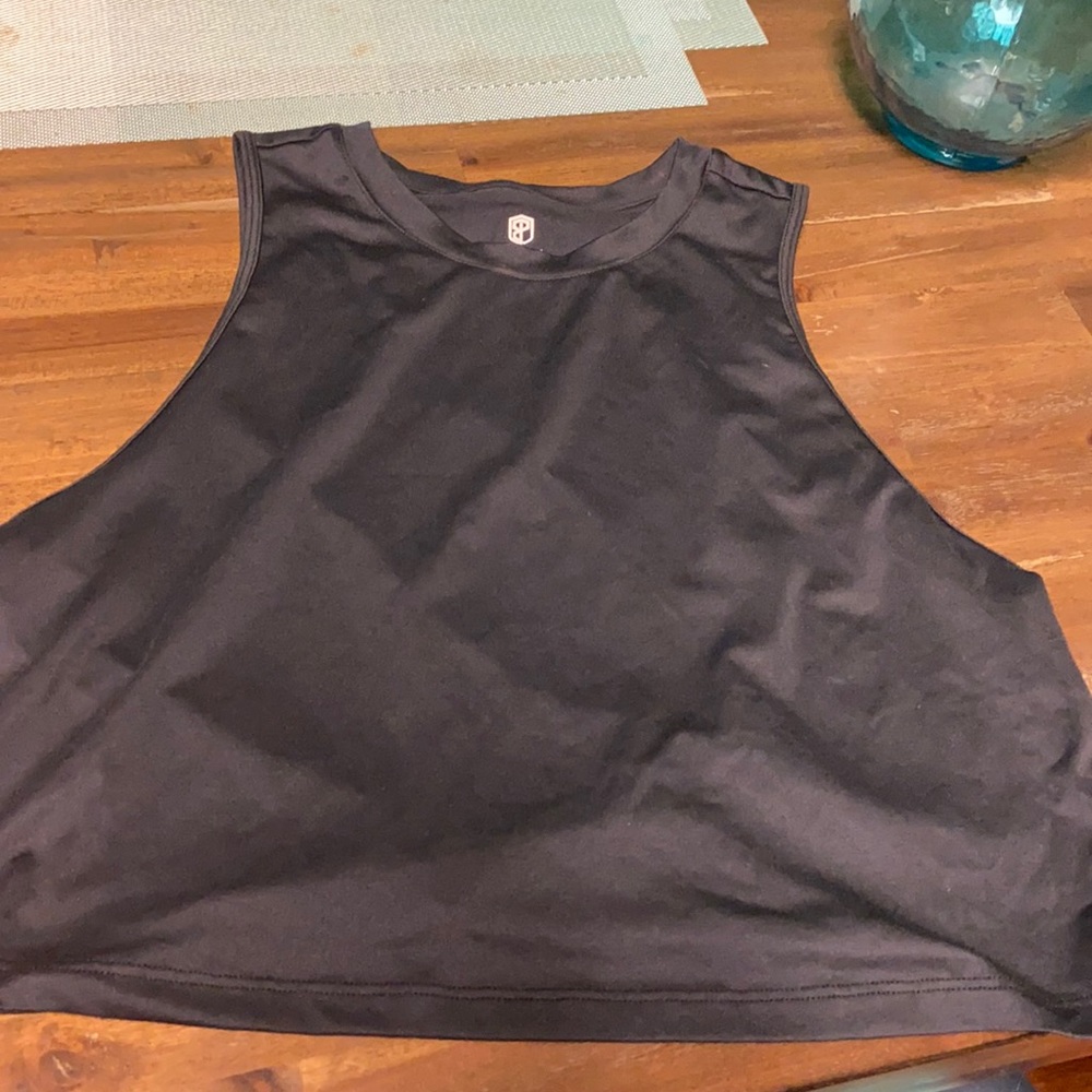Born Primitive crop tank. Size small. Worn twice!